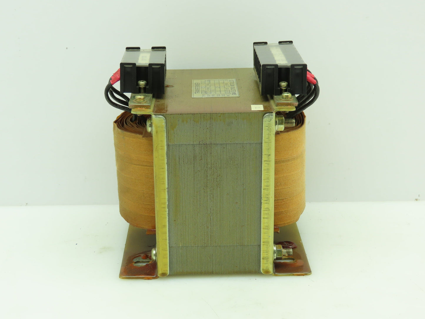 Gomi E2564-254-503 Transformer 200/220VAC Pri 15-28-100/110V Sec. 770VA 1 Ph