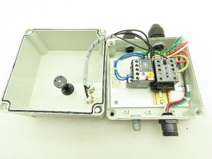 Cutler Hammer CE12BNC310 Motor Starter 1-1.6 FLA 3Ø 6 x 6" Enclosure 24VDC Coil