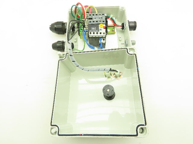 Cutler Hammer CE12BNC310 Motor Starter 1-1.6 FLA 3Ø 6 x 6" Enclosure 24VDC Coil