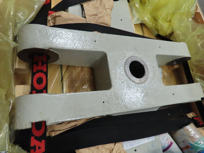 Victor-Taichung VR-450 Cross Head 2217 Small Link LP-2210 For Presses Extrubers
