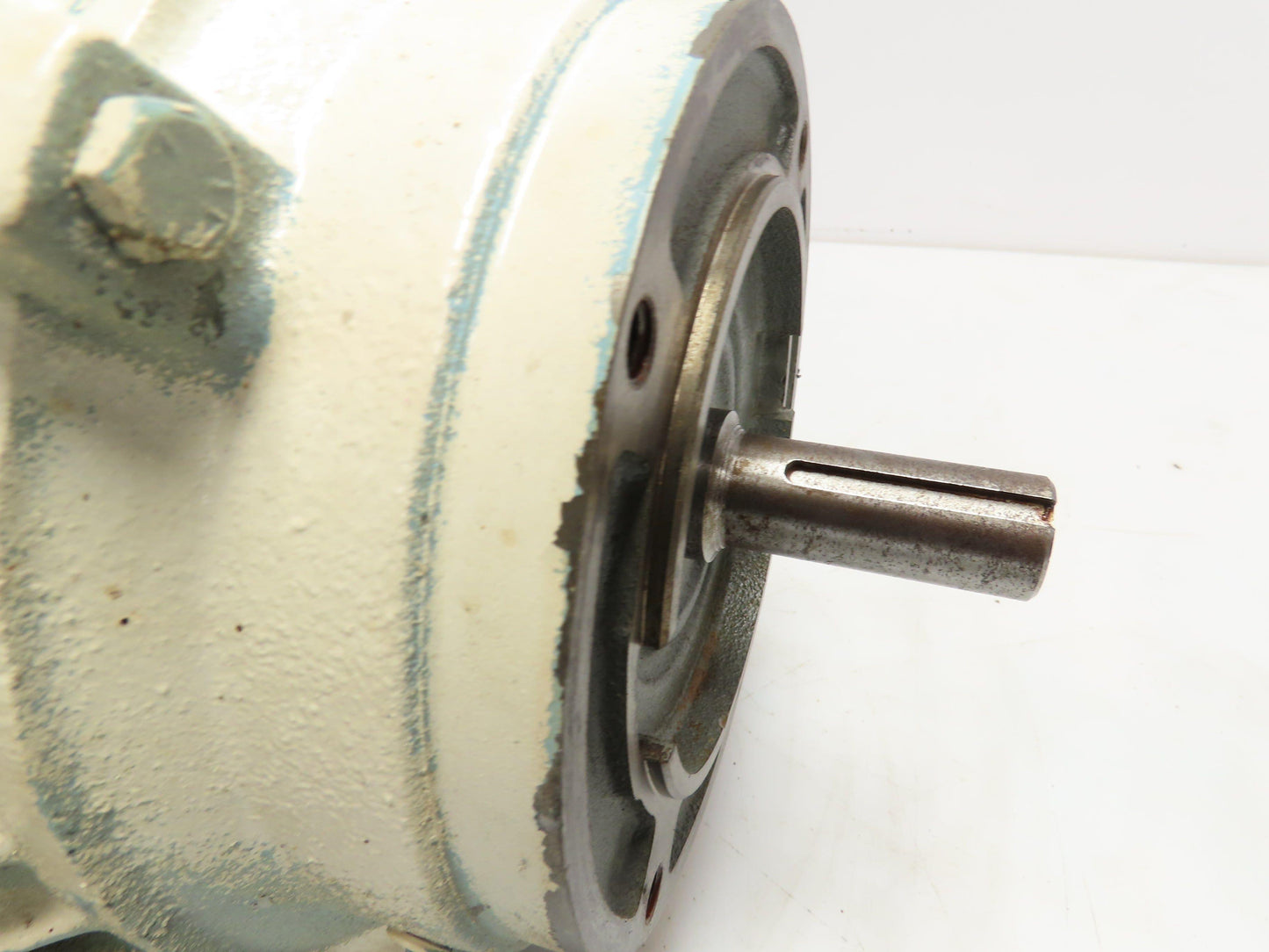 US Motors B07 E066B 01012639 013 F 1 HP 3 Phase 480VAC Motor 1170 RPM 184 Frame