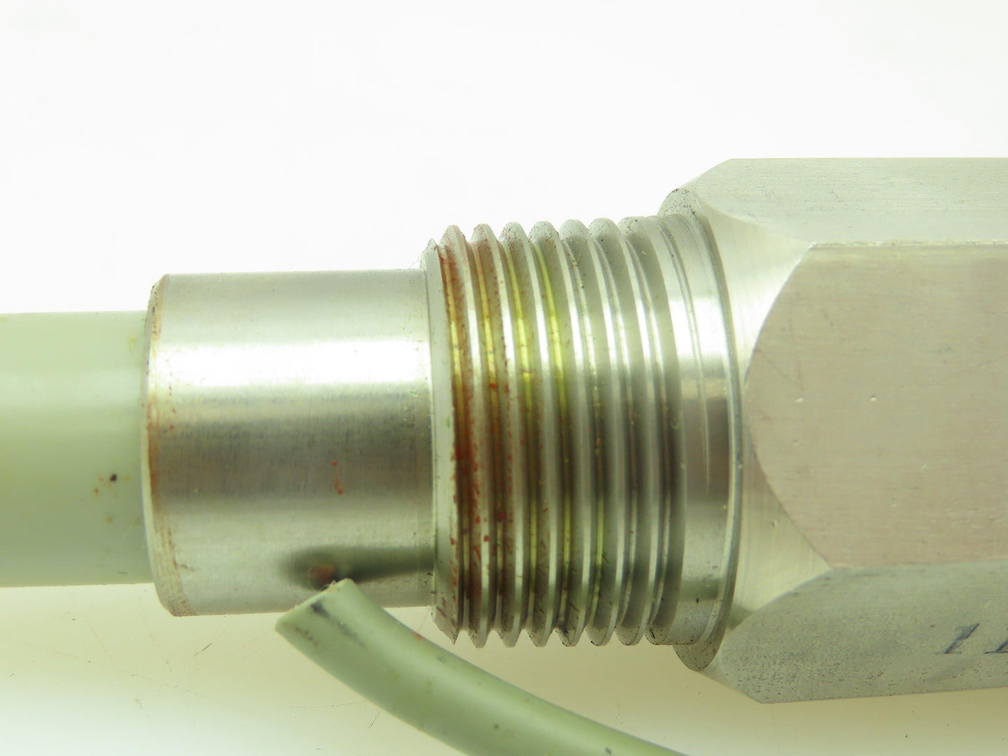 Omron E7B-111 Level Switch Level Control 1" NPT Stainless Steel Hydraulic Probe