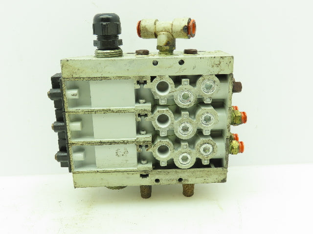 Numatics 061BA400M Three Pneumatic Solenoid Valve w/Manifold Block 120PSI 24VDC