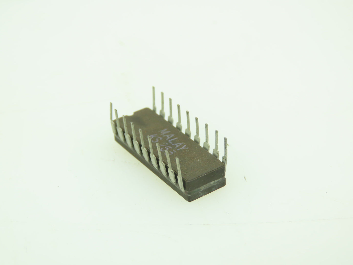 Harris Corp M1-6504-9 Semiconductor Integrated Circuit 18-Pin LOT OF 5