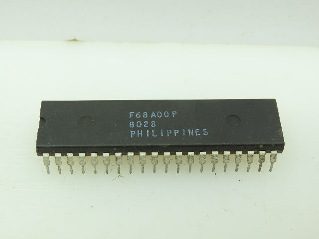 Fairchild F68A00P OEM/Tray Microprocessor 40-Pin Plastic Dip LOT OF 7
