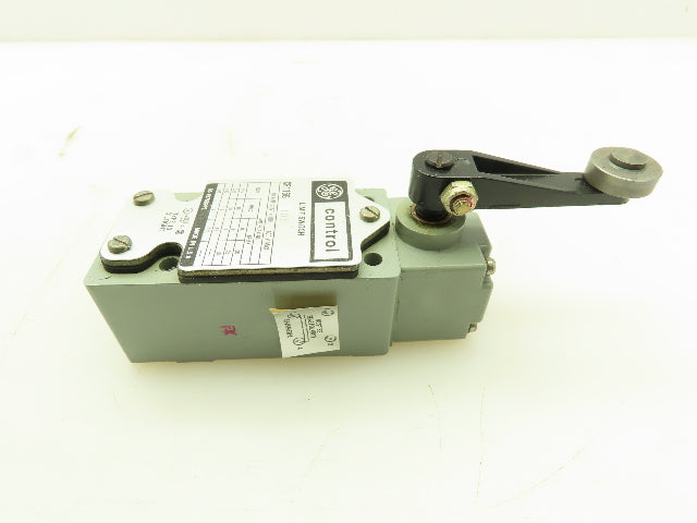 GE General Electric CR115G101 Oiltight Limit Switch 10A 600V w/Lever