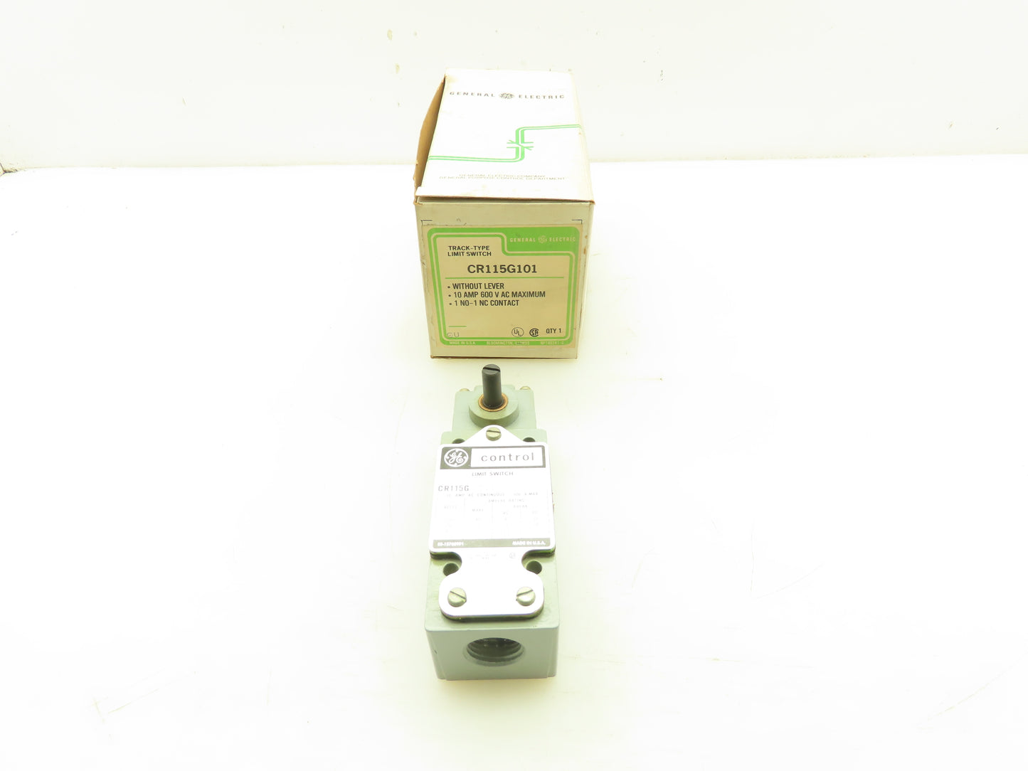 GE General Electric CR115G101 Oiltight Limit Switch 10A 600V
