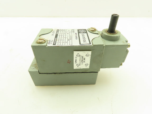 GE General Electric CR115G104  Oiltight Limit Switch 10A 600V