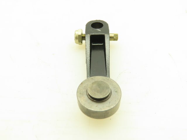 GE General Electric CR215GL44  Limit Switch Operating Lever 3/4" Roller LOT OF 7