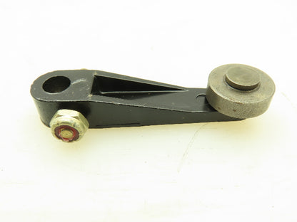 GE General Electric CR215GL44  Limit Switch Operating Lever 3/4" Roller LOT OF 7