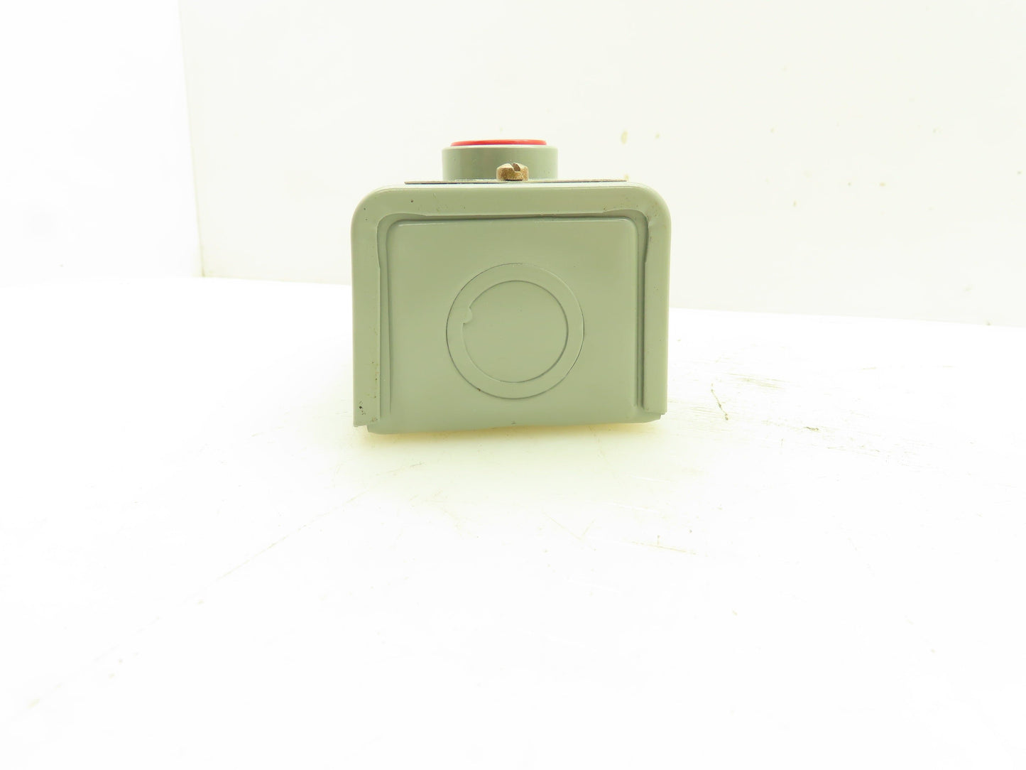 GE  CR2943NA102A  Pushbutton Control Station START/STOP 2 Button Enclosure 4.5"