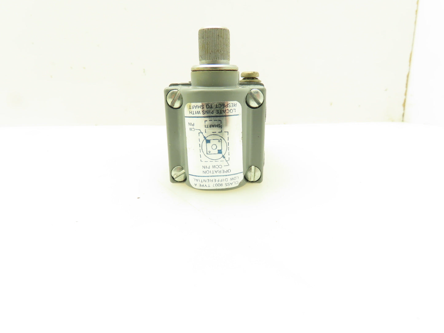 Square D BO54A1 Limit Switch Top 10A 120V/240V/480V/600V Ser A