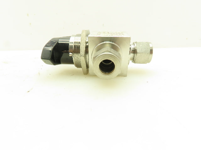 Swagelok SS-45S12MM-A  12mm Tube Fitting Ball Valve 1500PSI 316 Stainless Elbow