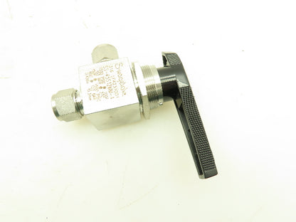 Swagelok SS-45S12MM-A  12mm Tube Fitting Ball Valve 1500PSI 316 Stainless Elbow