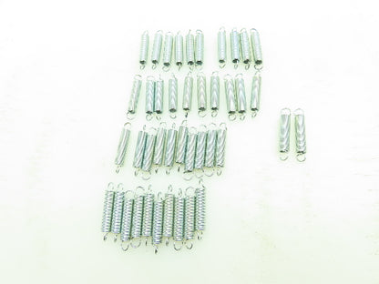 Lee Spring LE 049D 07 M Extension Spring 0.375 X 2.00 X 0.049 Lot of 42