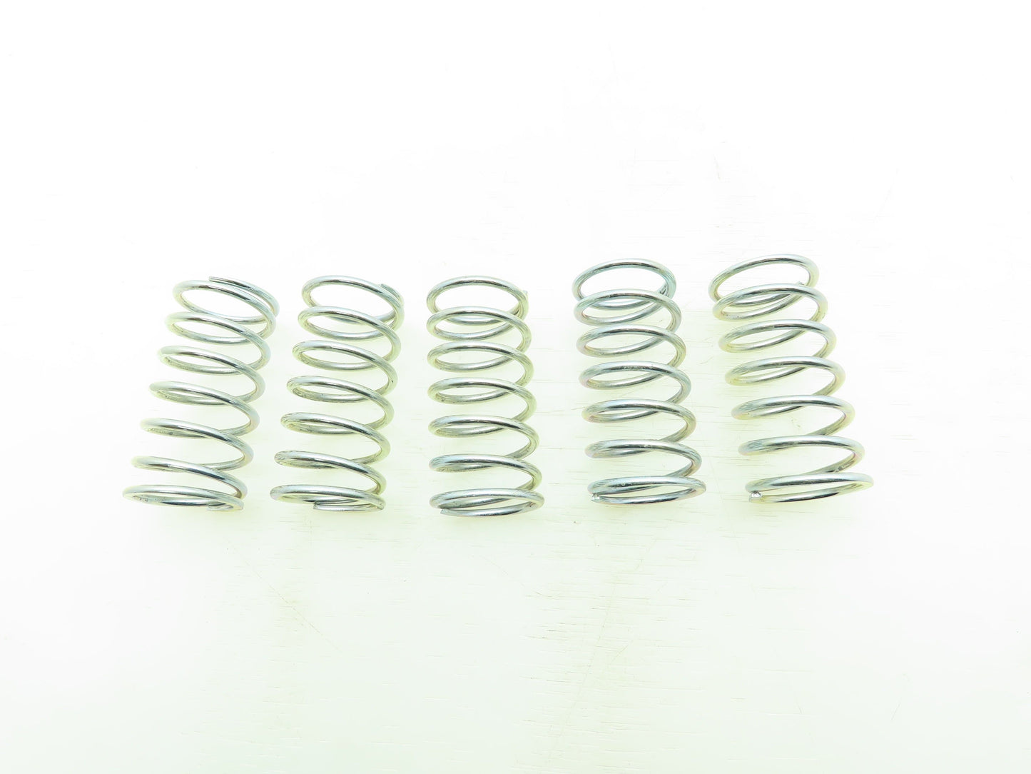 Lee Spring LC 135P 04 M Compression Spring 1.46 x 3.0 x 0.135" Lot of 5