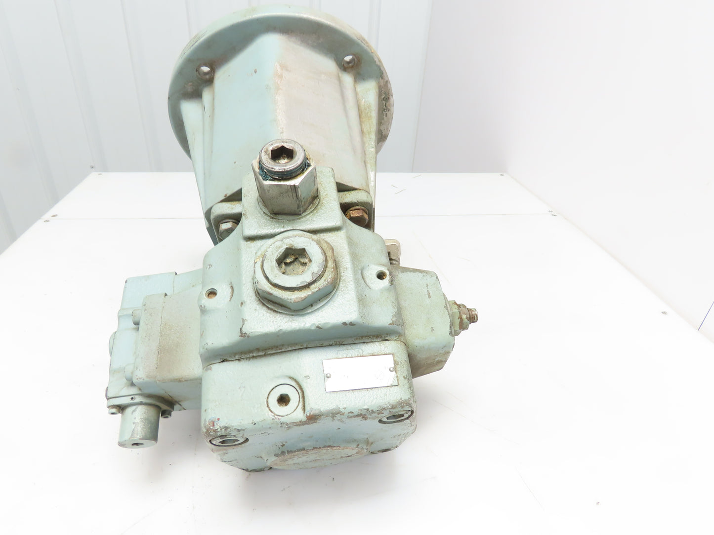Rexroth 1PV2V4-18/50RA12VC160A1 Hydraulic Pump Wing Cells Pump 1 1/2" Shaft B31