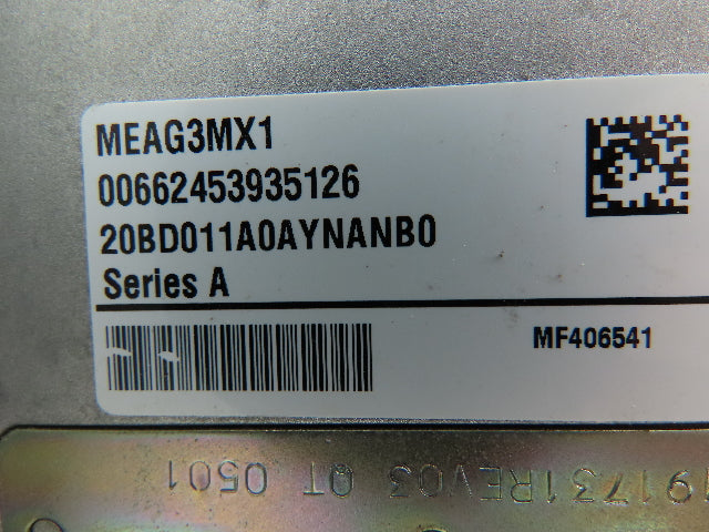 Allen Bradley 20BD011A0AYNANB0 /A PowerFlex 700 AC Drive 480V 7.5HP Broken Side