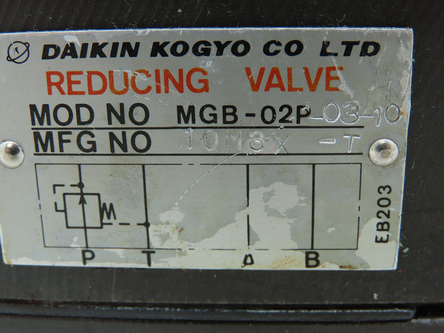 Daikin Kogyo Solenoid Controlled Hydraulic Valve Stack W/ Check and Reducing