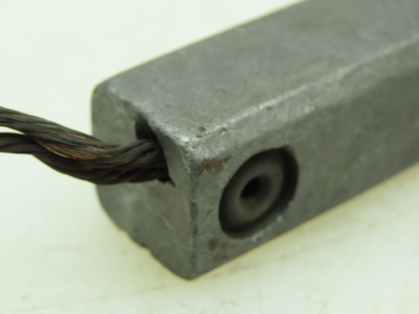 General Electric R Carbon Motor Brush 1-7/8"x 3/4"x 3/4" LOT OF 7