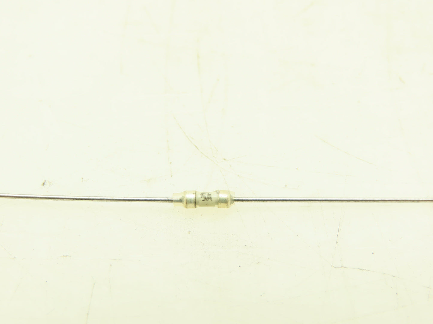 Littelfuse 0277005.V Fuse Board Mount Through Hole 5A 125VAC/VDC Axial LOT OF 2