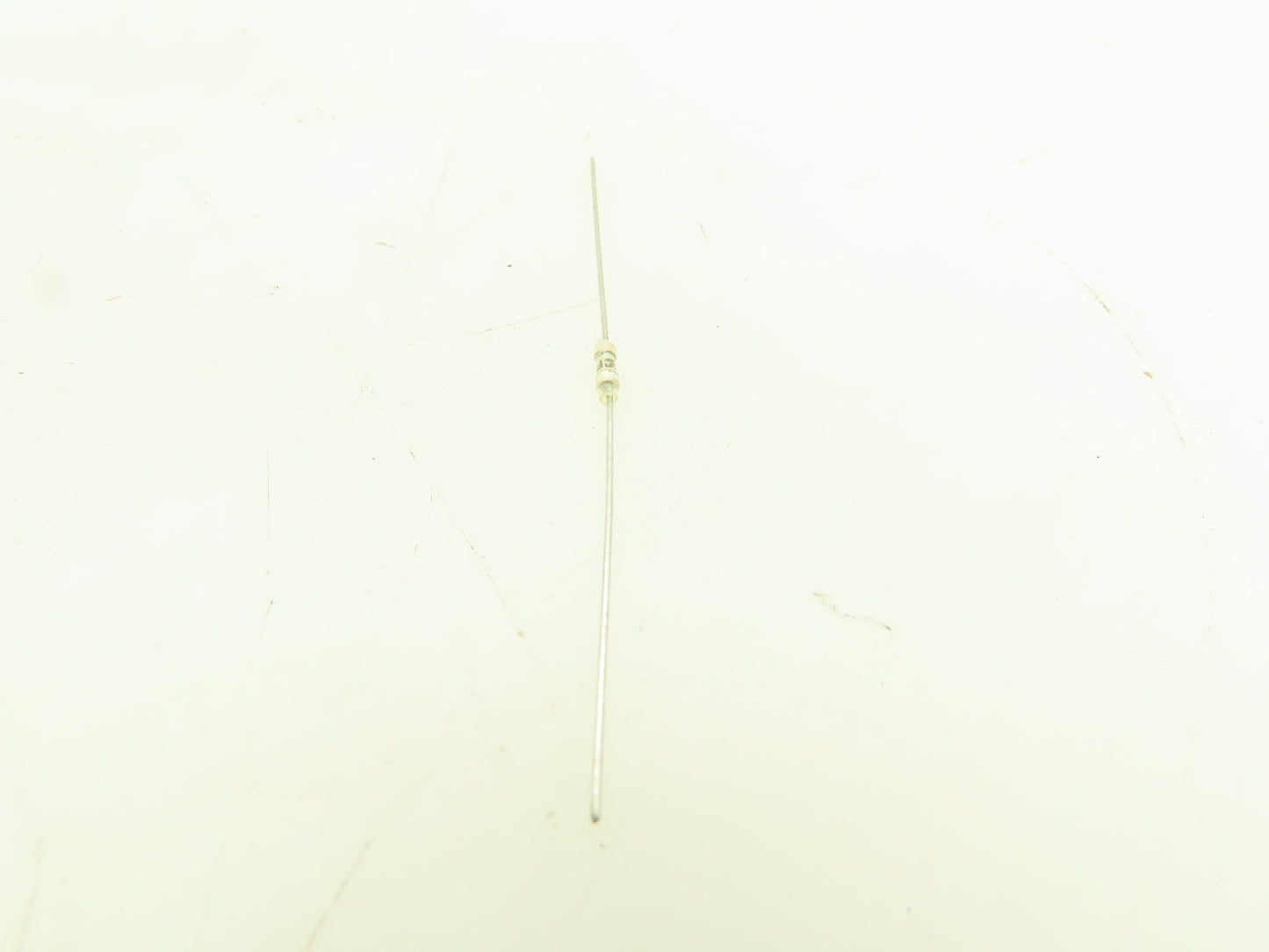 Littelfuse 0277005.V Fuse Board Mount Through Hole 5A 125VAC/VDC Axial LOT OF 2