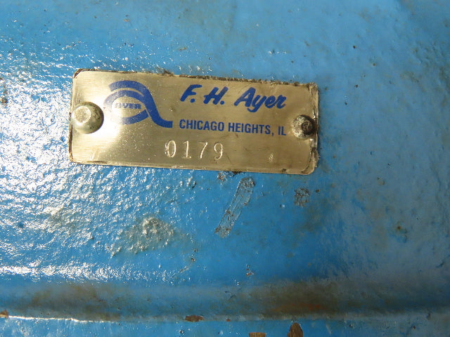 Tsubaki SM125H Helical Shaft Mount Gear Reducer