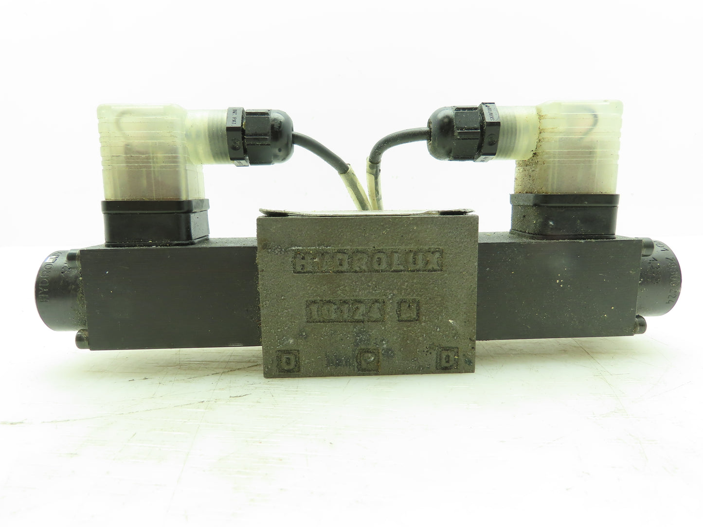 MOOG Hydrolux K-WE43P06C08PCOBN Hydraulic Directional Double Solenoid Valve 24V