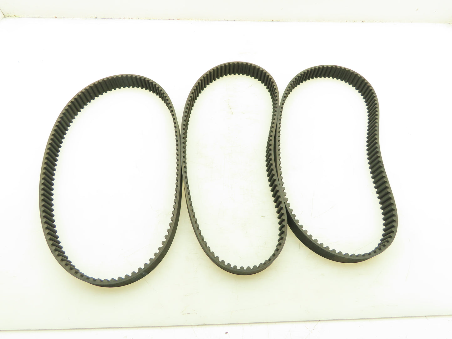 Bestorq 824-8M PowerDrive Timing Belt 25MM Wide U41R100447 Lot of 3