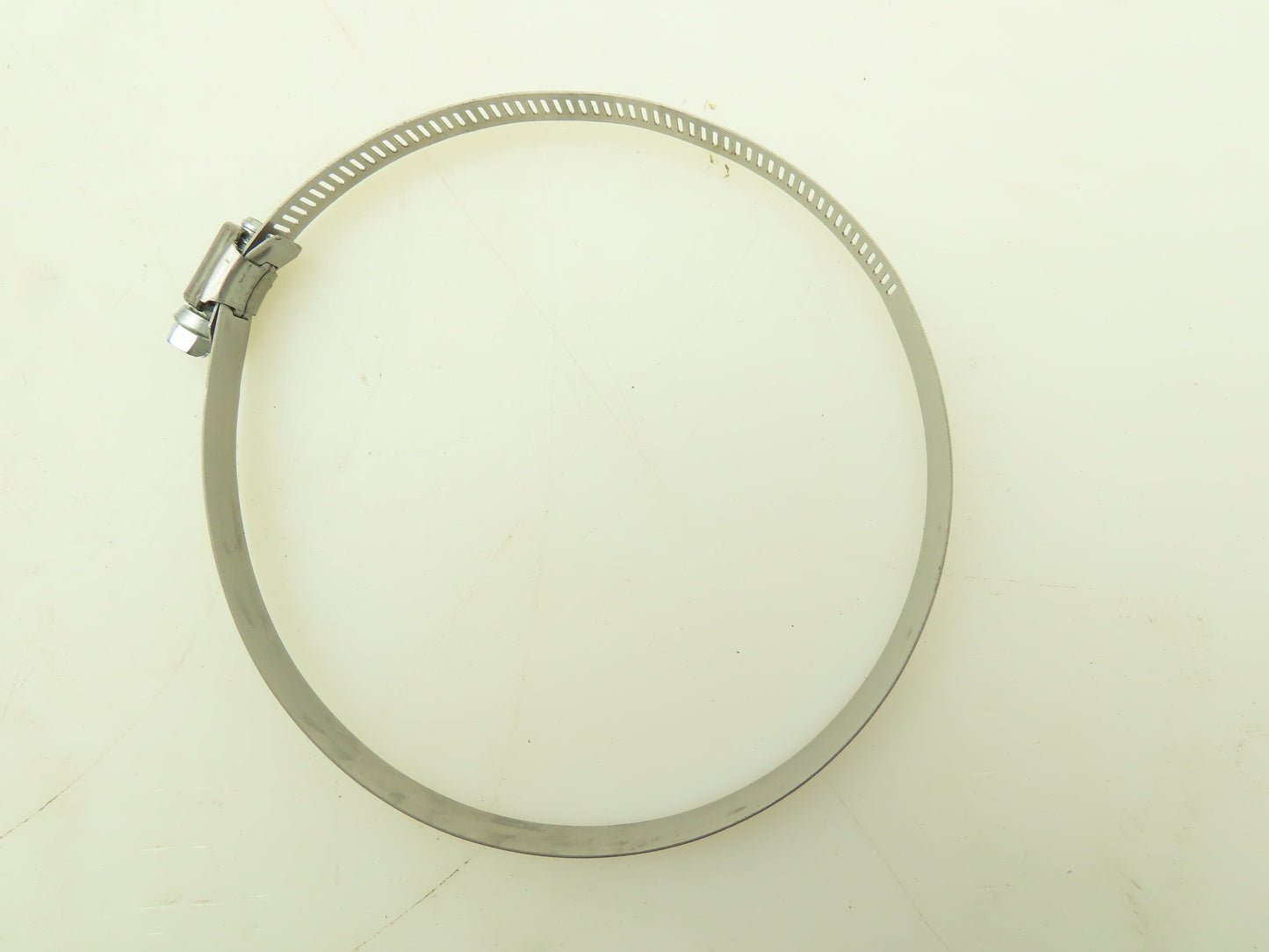 2PA75 Interlocked Worm Gear Hose Clamp  088 SS 4" - 6" Lot of 39