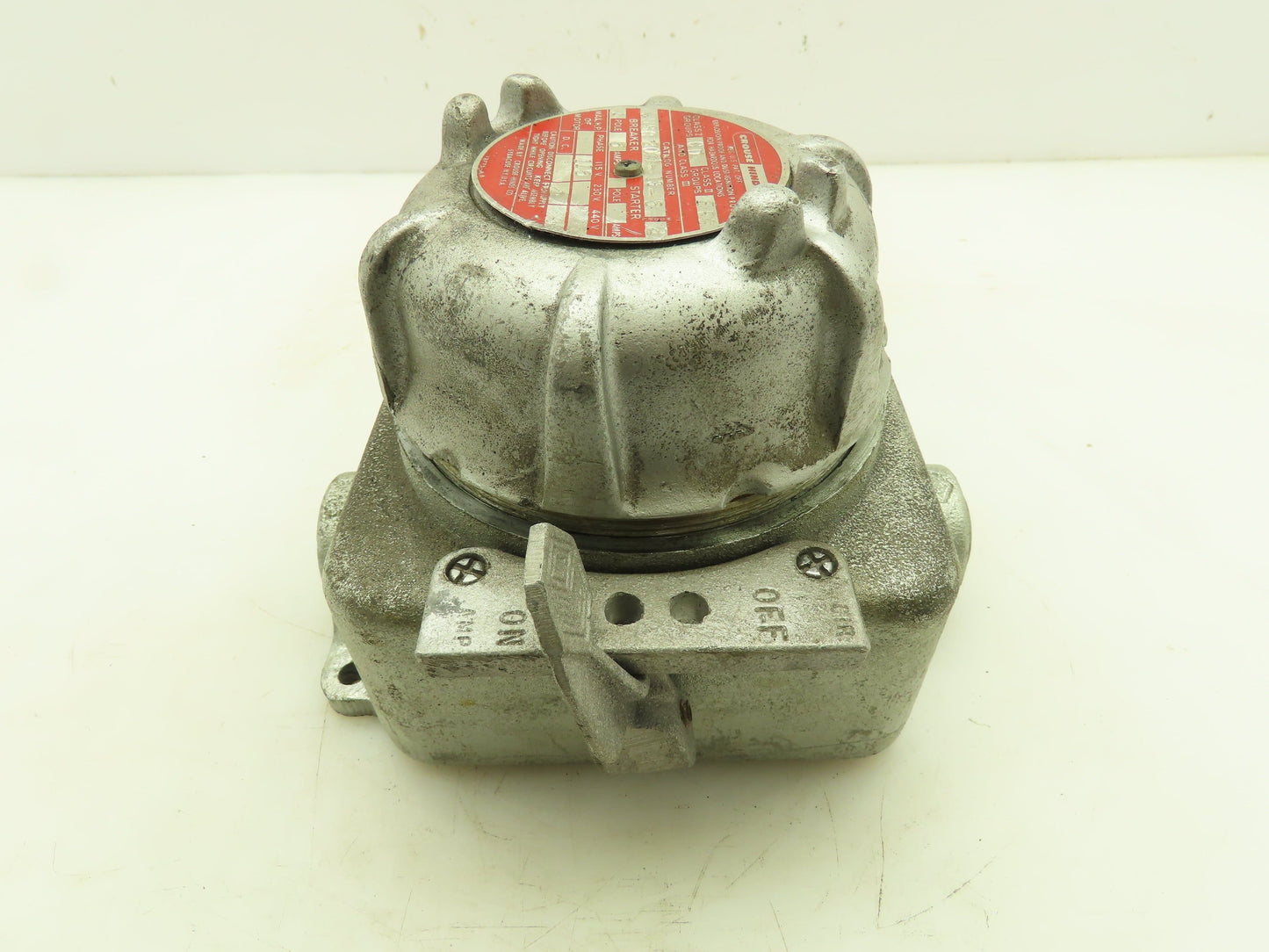 Crouse Hinds GUSC2041-13-5 Explosion Proof Snap Switch 15A 250V Breaker 1" Ports
