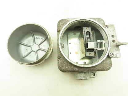 Crouse Hinds GUSC2041-13-5 Explosion Proof Snap Switch 15A 250V Breaker 1" Ports