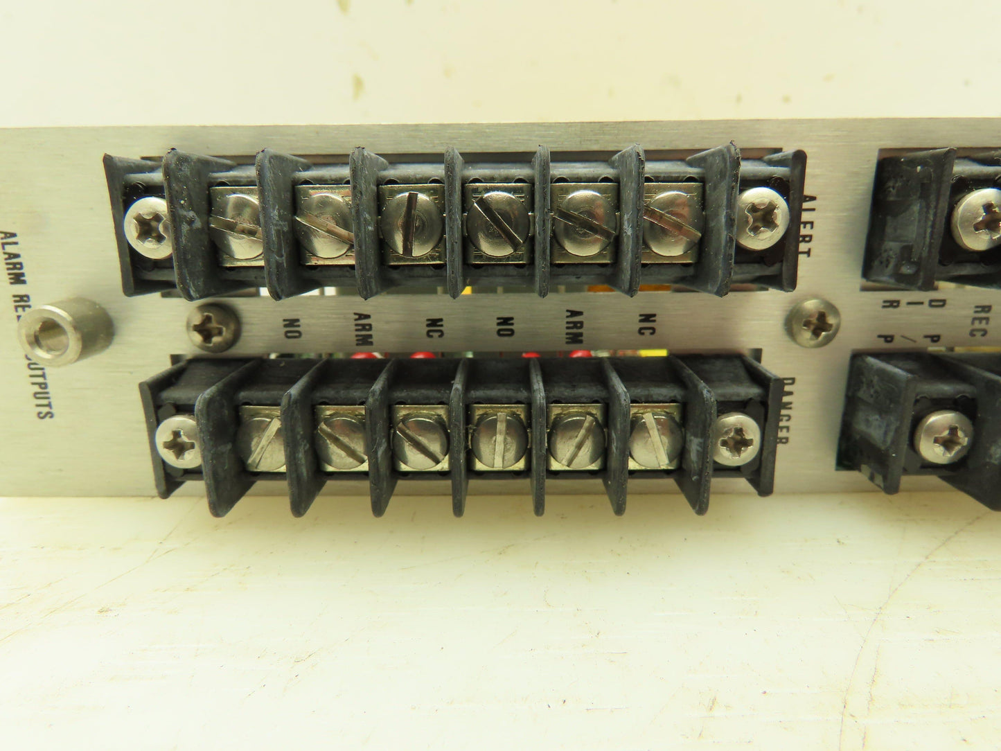 Bently Nevada 82927-01 Signal I/O Record Terminal PLC Relay Card XDCR