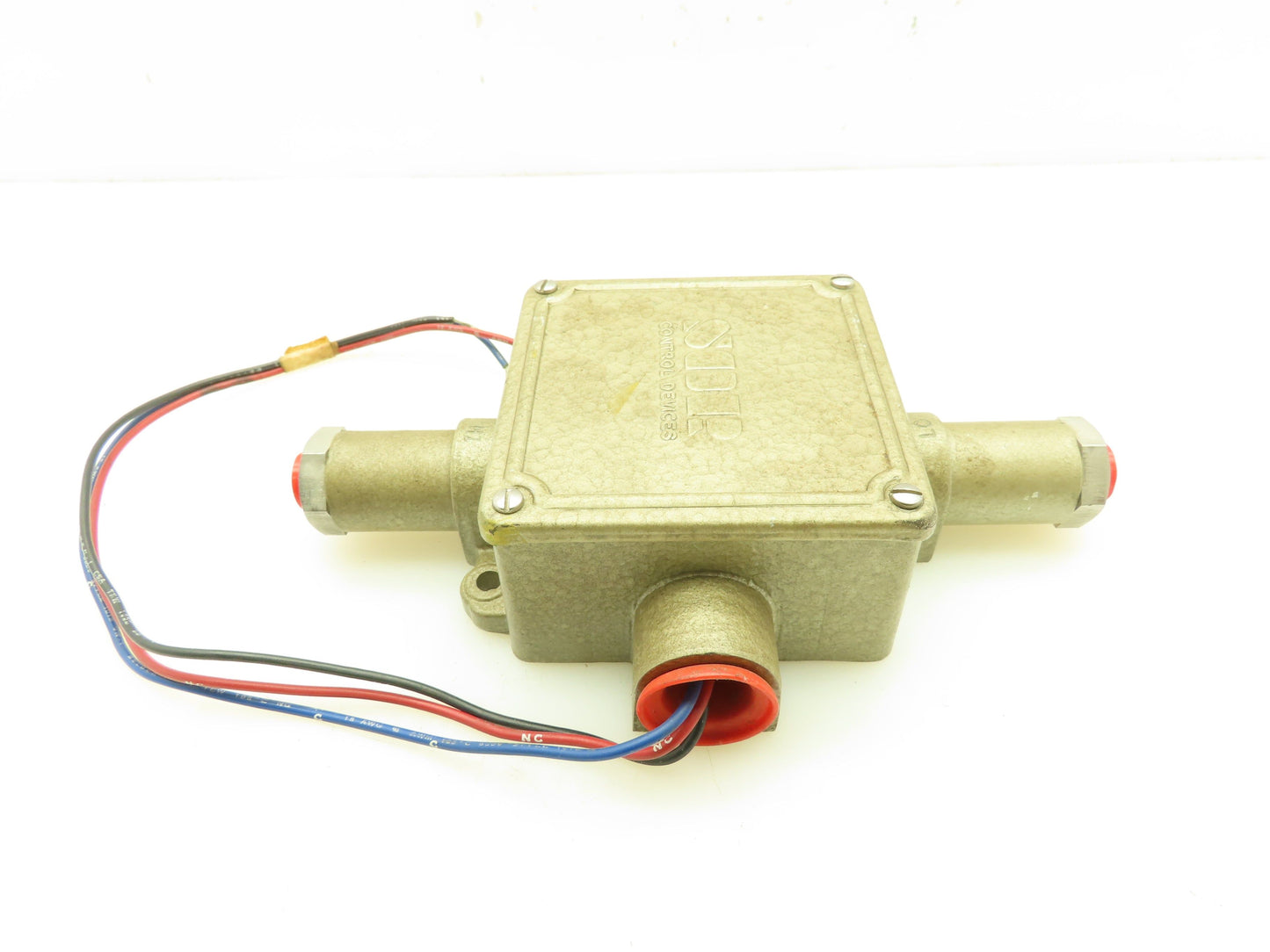 SOR 14R3-TX3-N1-C1A-X Pressure Difference Switch 8-30PSI Adj Range 1/4"NPT