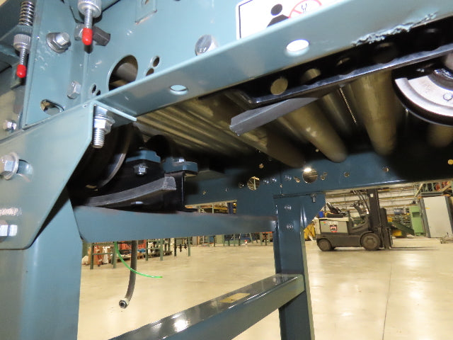 Hytrol 18' 6" x 26" Live Roller Conveyor Accumulator Swing Arm Diverter Sorter