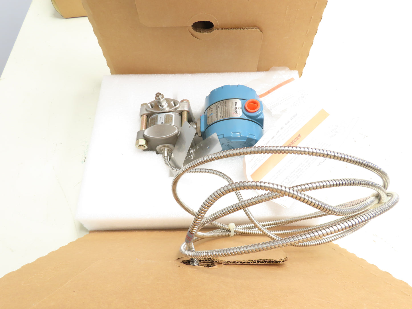 Rosemount 1151 Pressure Transmitter 4-20MA 45VDC 2000PSI w/Sensor 1151DP5E22S1B2