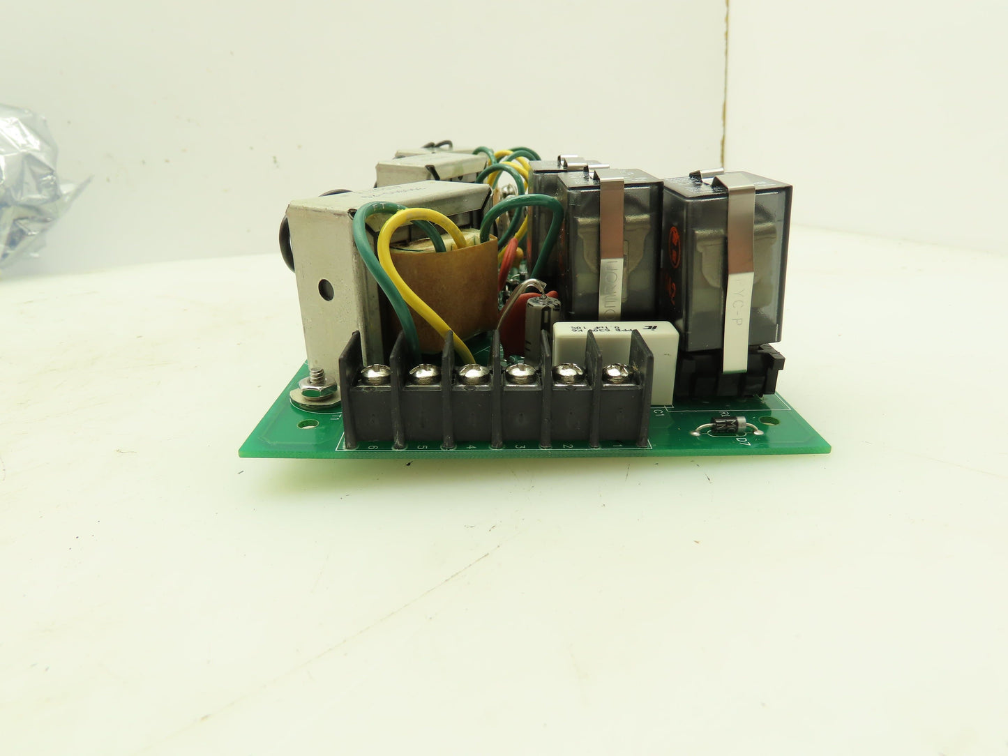 Solid State 80-9211134-90 Circuit Board 1-Ph Sync 50/60 70-411113-90 REV B