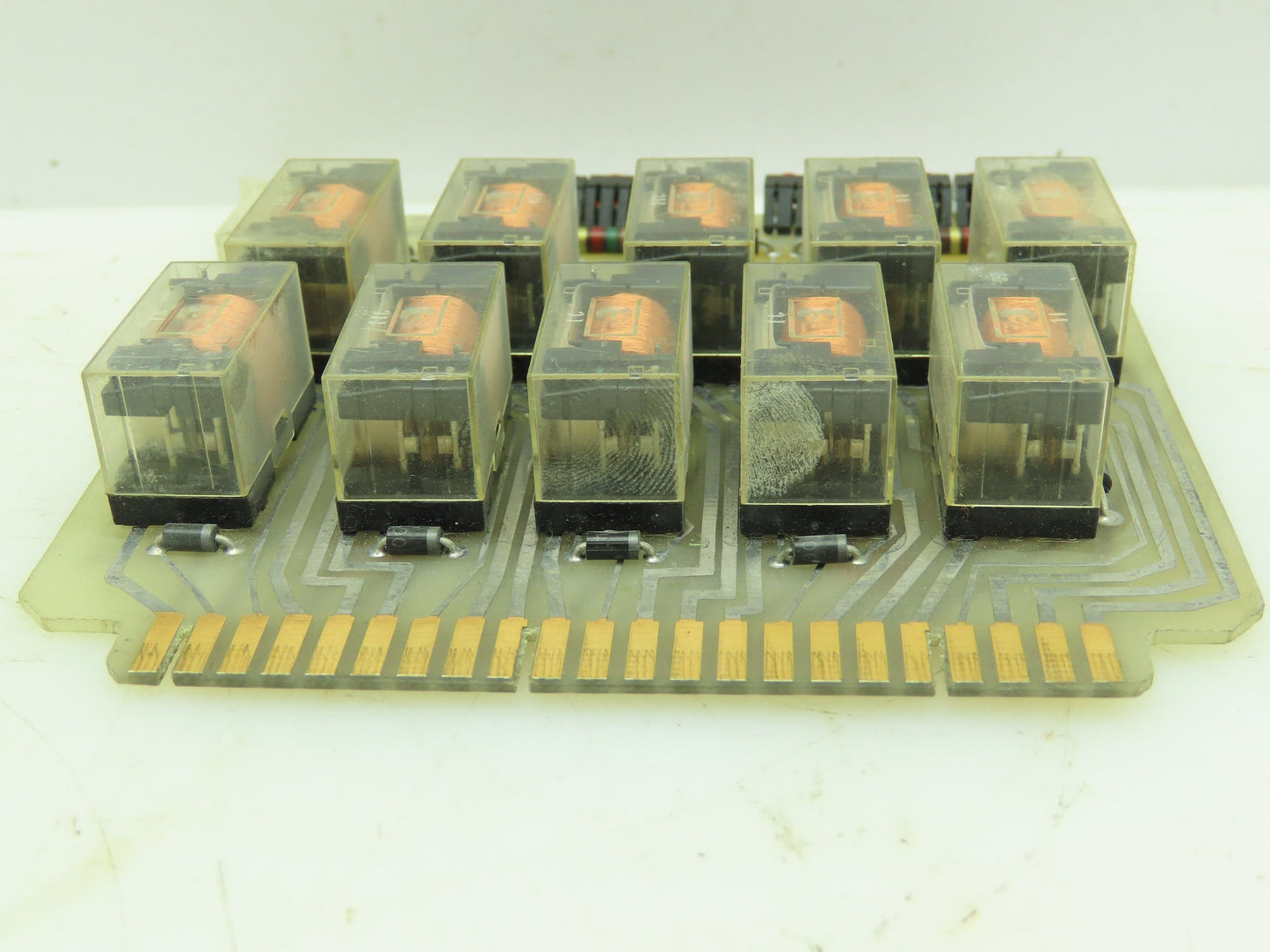 Oilgear L404562 Relay Card Servo Controller 25827-A1 Circuit Board PLC