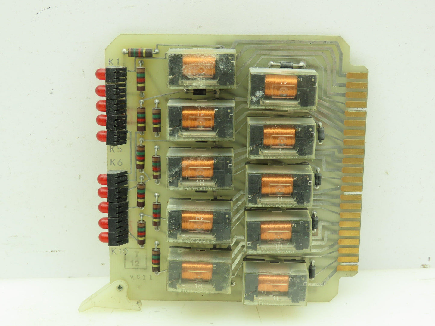 Oilgear L404562 Relay Card Servo Controller 25827-A1 Circuit Board PLC
