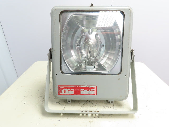 FDMH017C040-YW Hazlux Ultra-Flood Haz Location Light Fixture 175W MH Lamp 18x22"
