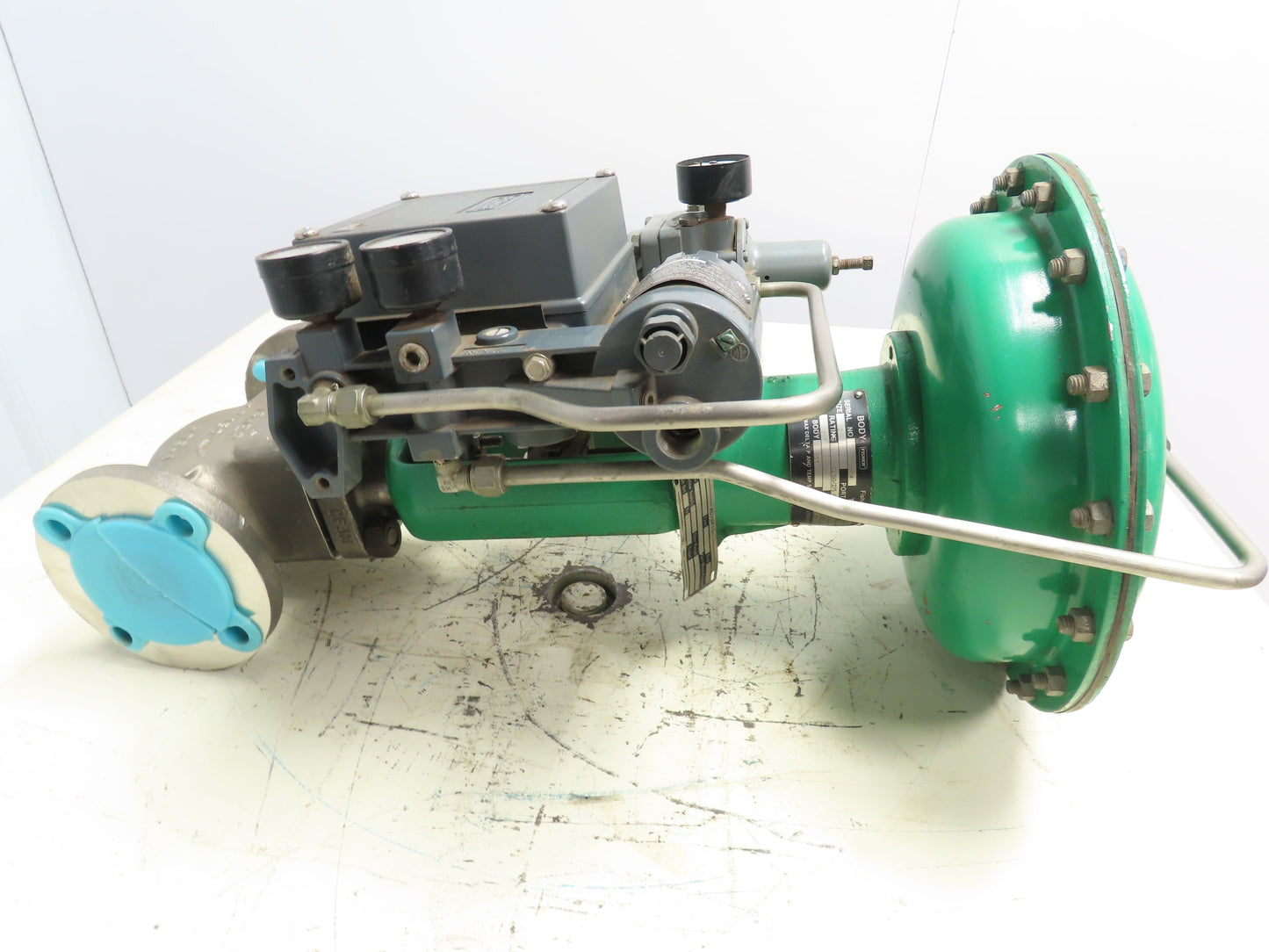 Fisher Type CP 657  Sz 30 Pneumatic Diaphragm Actuator 582i 2" Stainless Valve