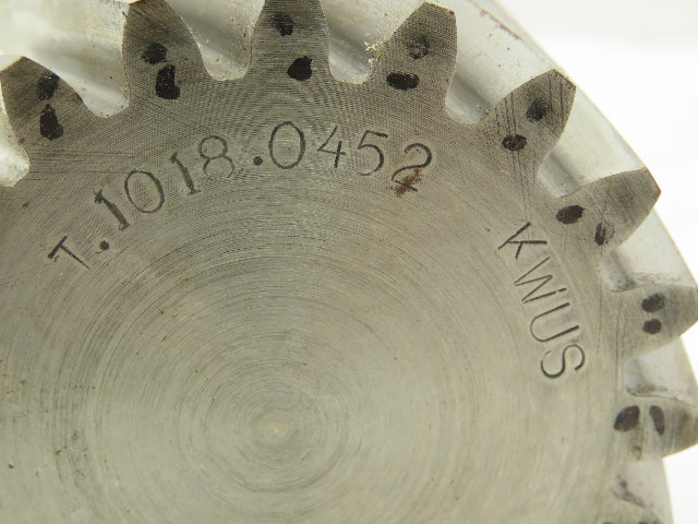 T.1018.0452 Helical Gear 20-Teeth 2-3/4"OD w/8"x2"Shaft 1-1/2"Threaded Male #16