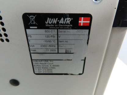 Jun-Air 600-5M Oilless Compressor Vacuum Pump 5L .67Hp 230V 120PSI Quiet Cabinet