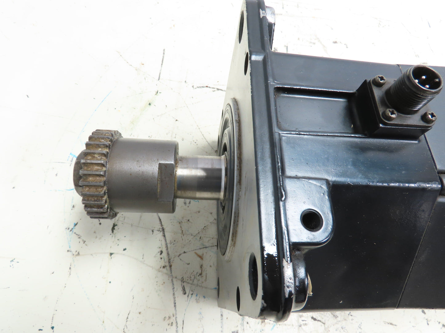 Fanuc A06B-0147-B675 #0016 Servo Motor AM30/3000 3.8kW 2000RPM 134V Pulsecoder