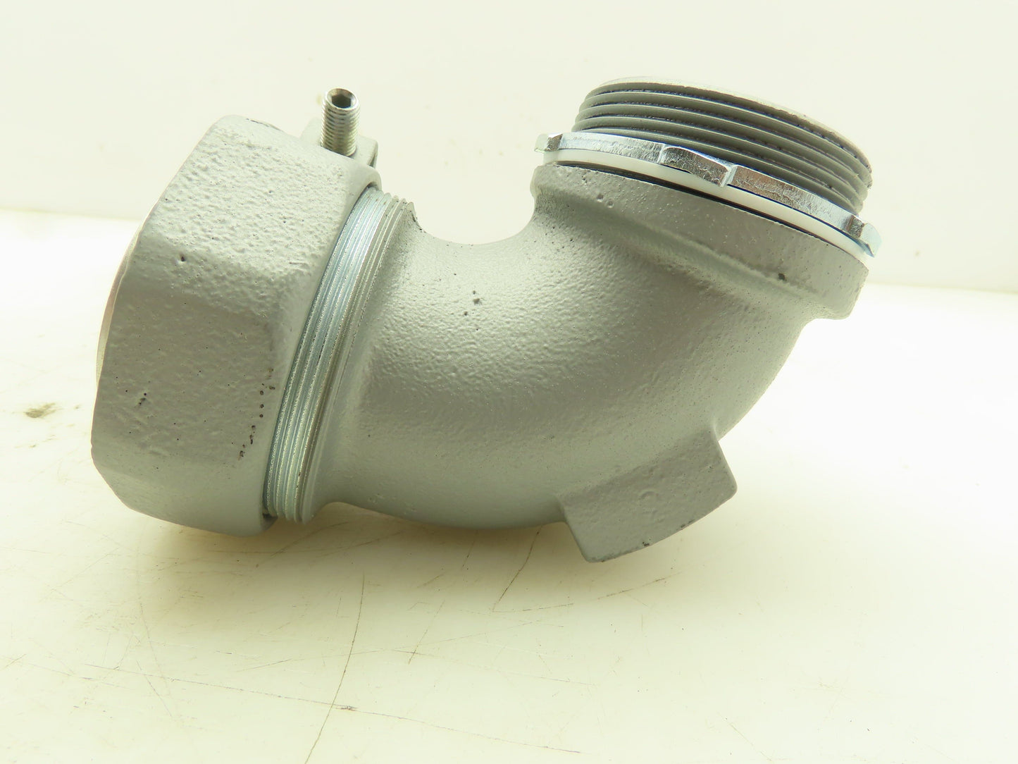 Appleton STB-90200L 90deg Liquidtight Connector Iron 2 in Lot of 3