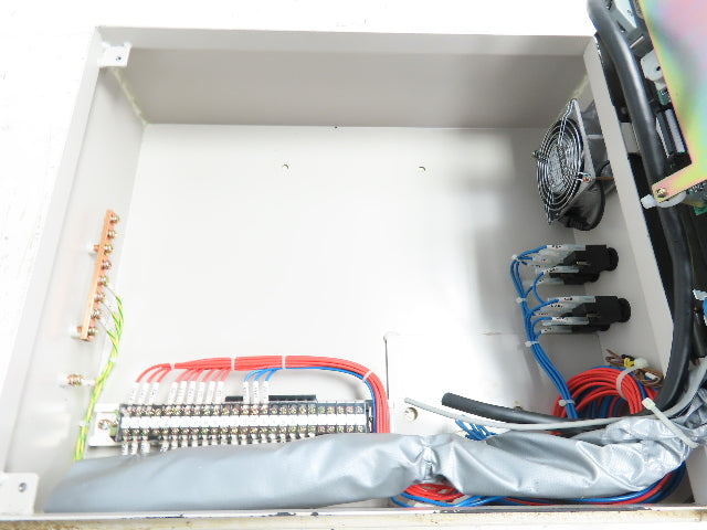 Toyoda GC32 Cylinder Grinding CNC Control Panel Operator Station Servo Operator