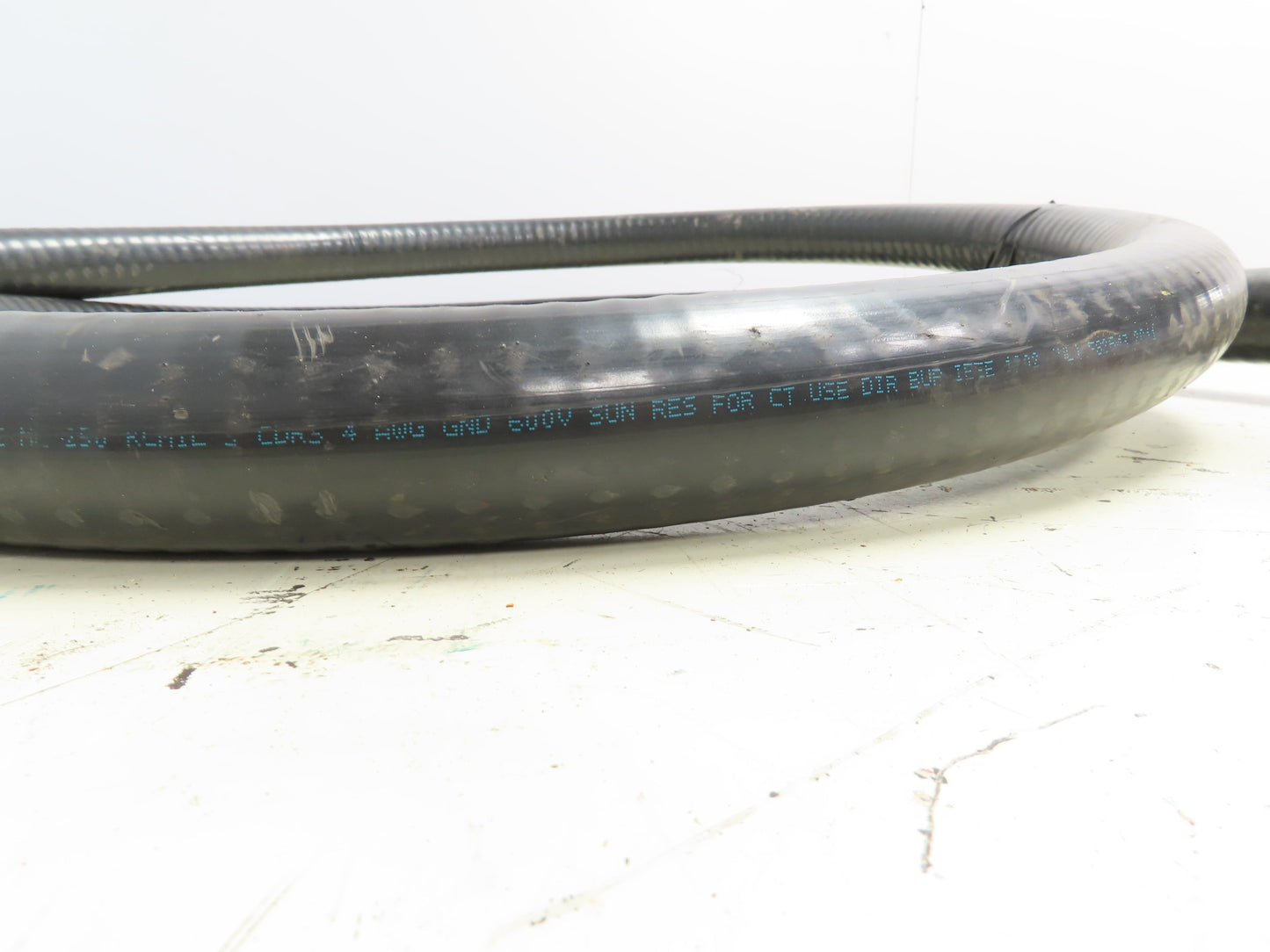 Service Wire Co. XHHW-2 Type MC 250 KCMIL 3 CDRS 4 AWG GND 600V LSZH Jacket