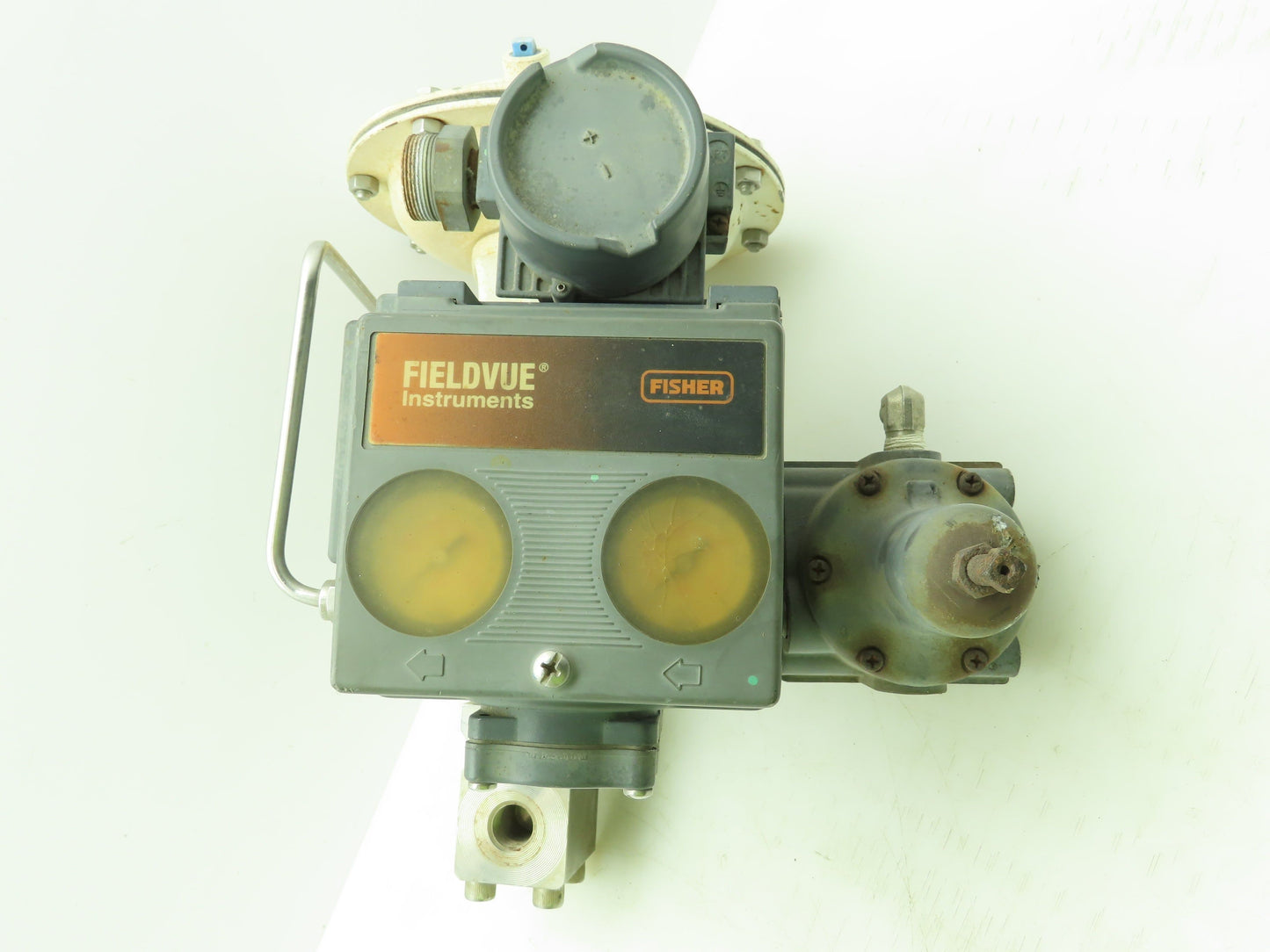 Fisher Pneumatic Diaphragm Valve 1/2" NPT 316SS Fieldvue Positioner DVC5010
