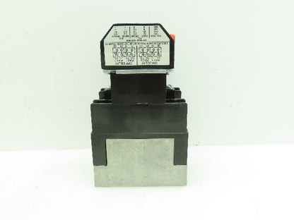 Eaton D26MRD005A1 Type M Relay 4P 10A 120VDC Coil w/.1-180 Sec Timer 0-NO / 0-NC