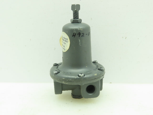 Fisher Controls Pressure Regulator. 0-35psi 1/4 NPT Pneumatic Air Adjustable